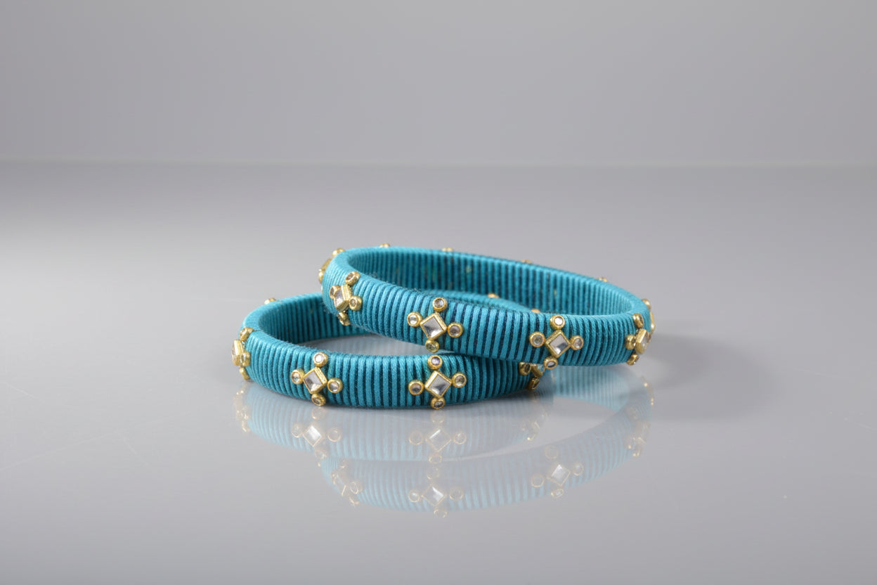 Neel Kundan Bangles