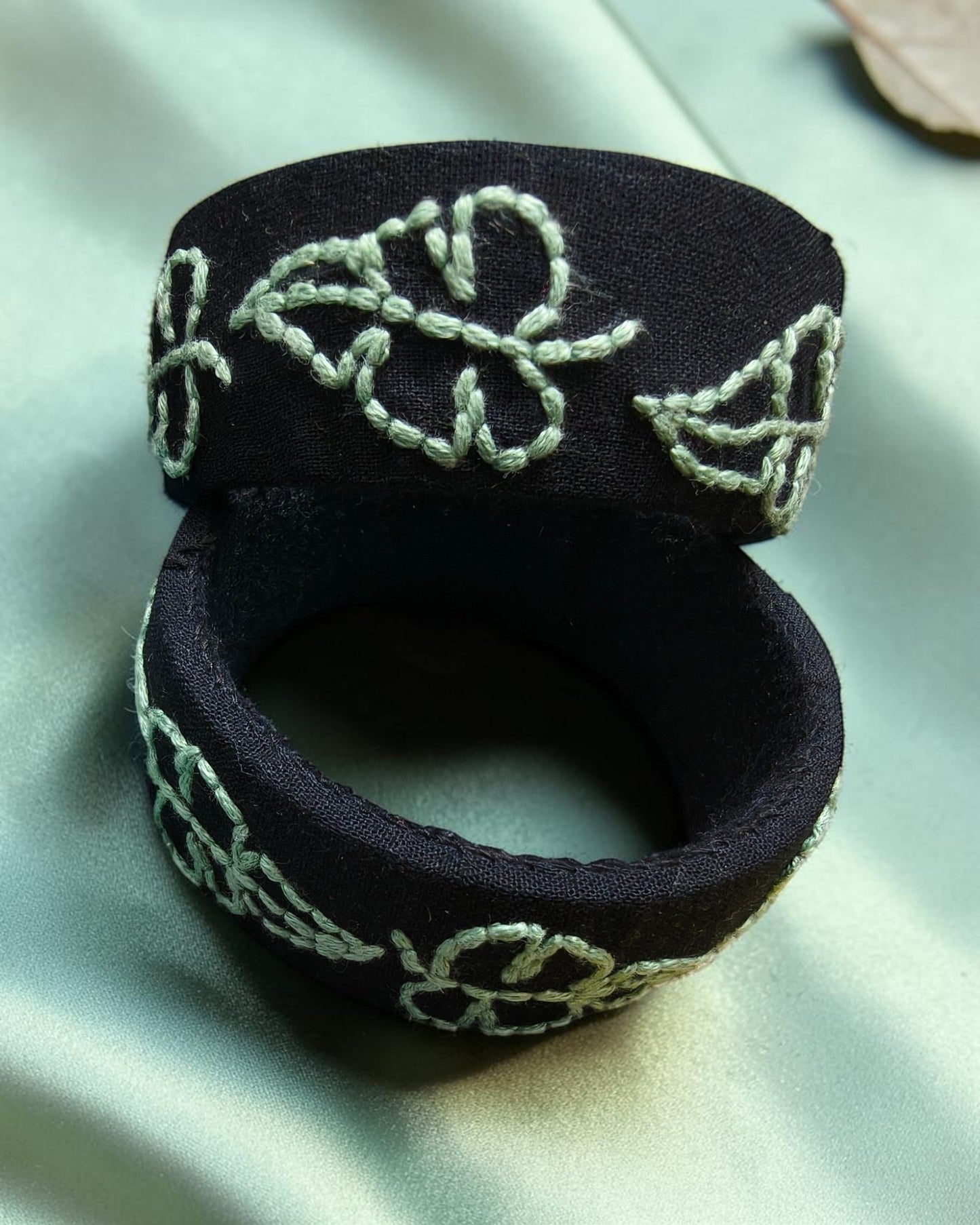 Pallavi Leaf Trail Bangles