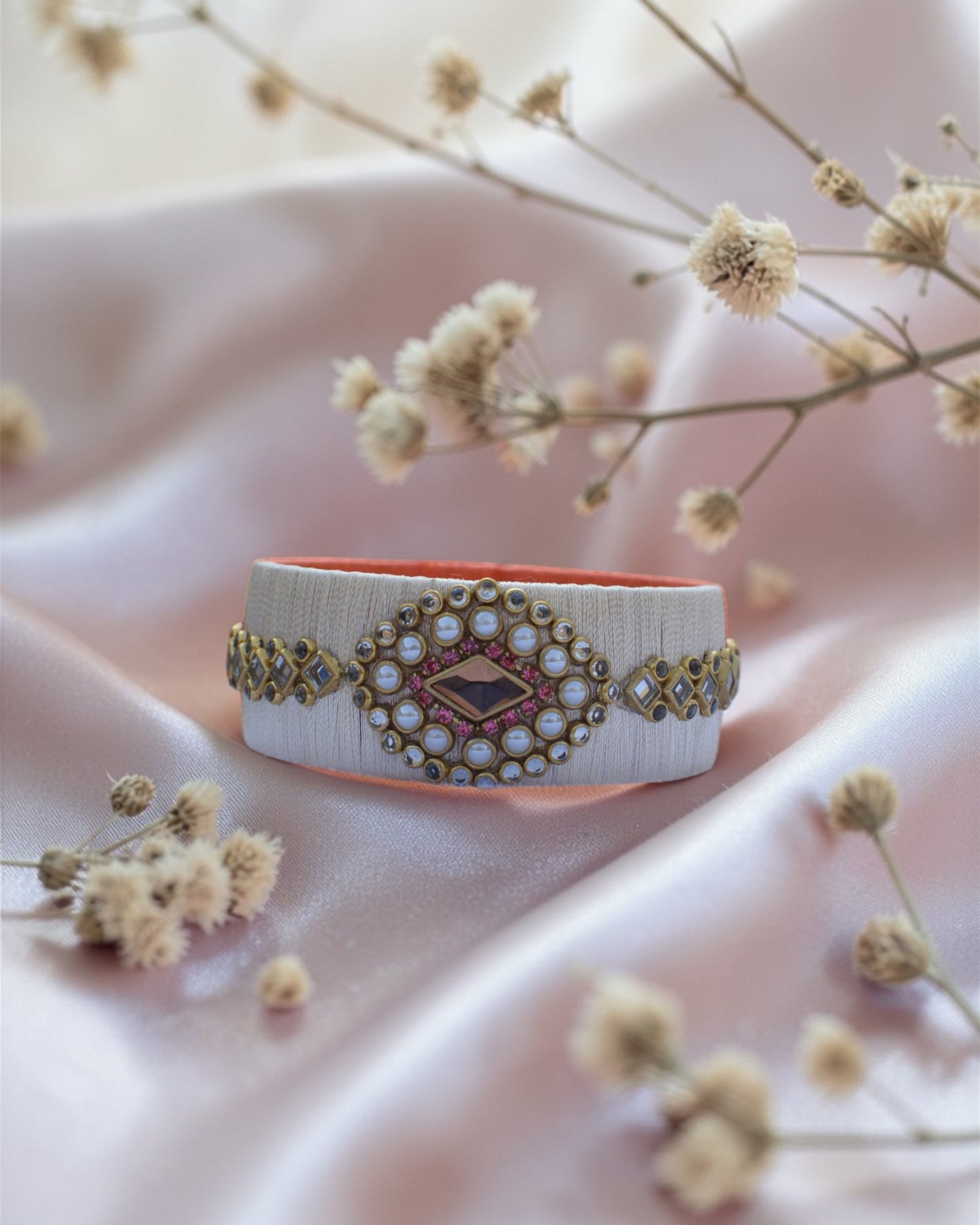 Gul Noor Silk Thread Bangle