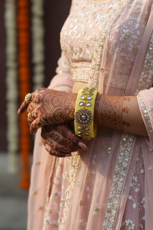 Surya Pushpa Silk Thread Bangle