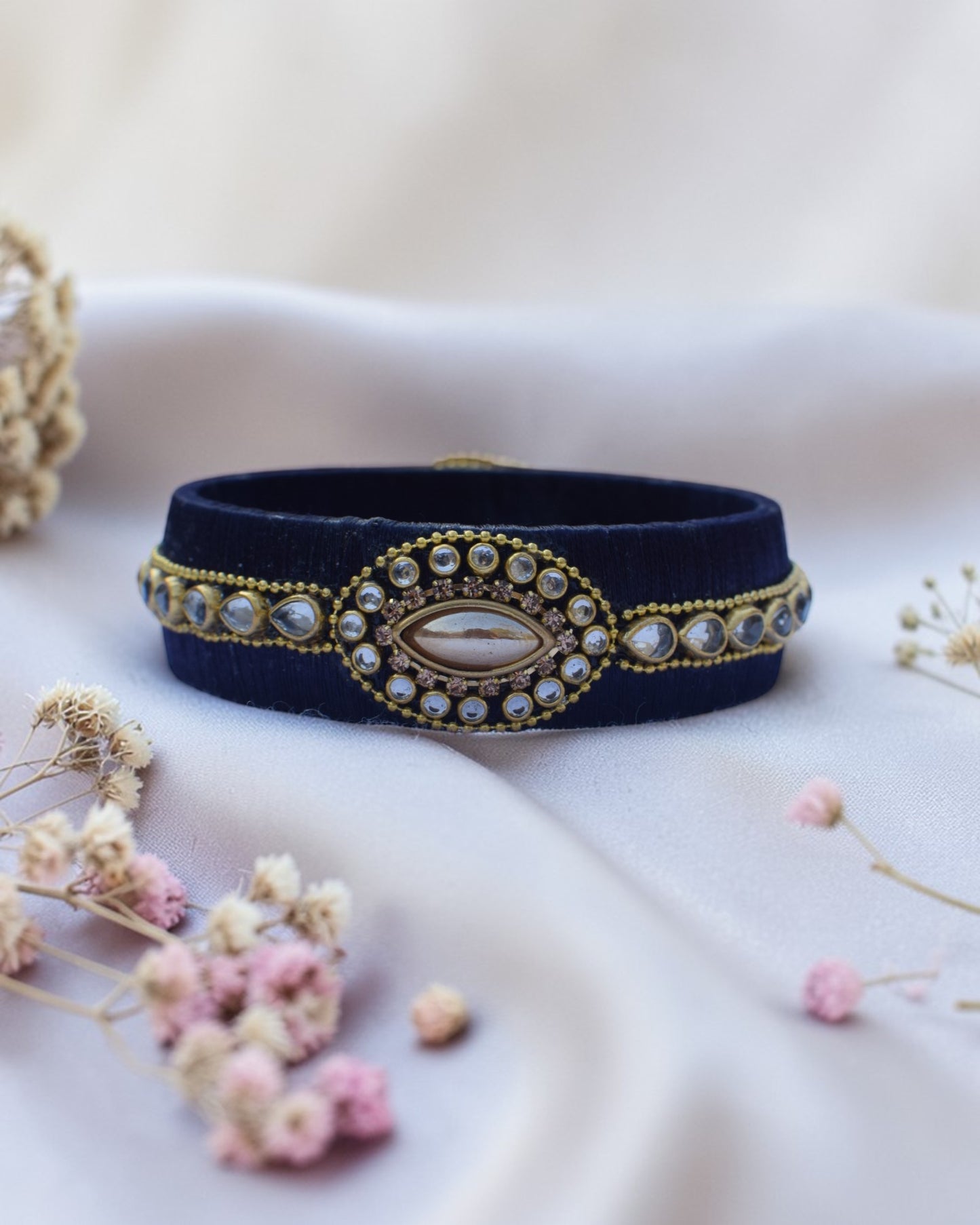 Nayantara Silk Thread Bangle