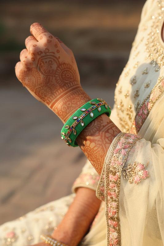 Zarika Silk Thread Bangle