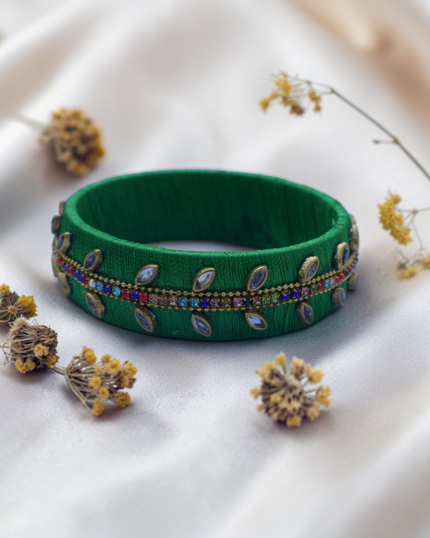 Zarika Silk Thread Bangle