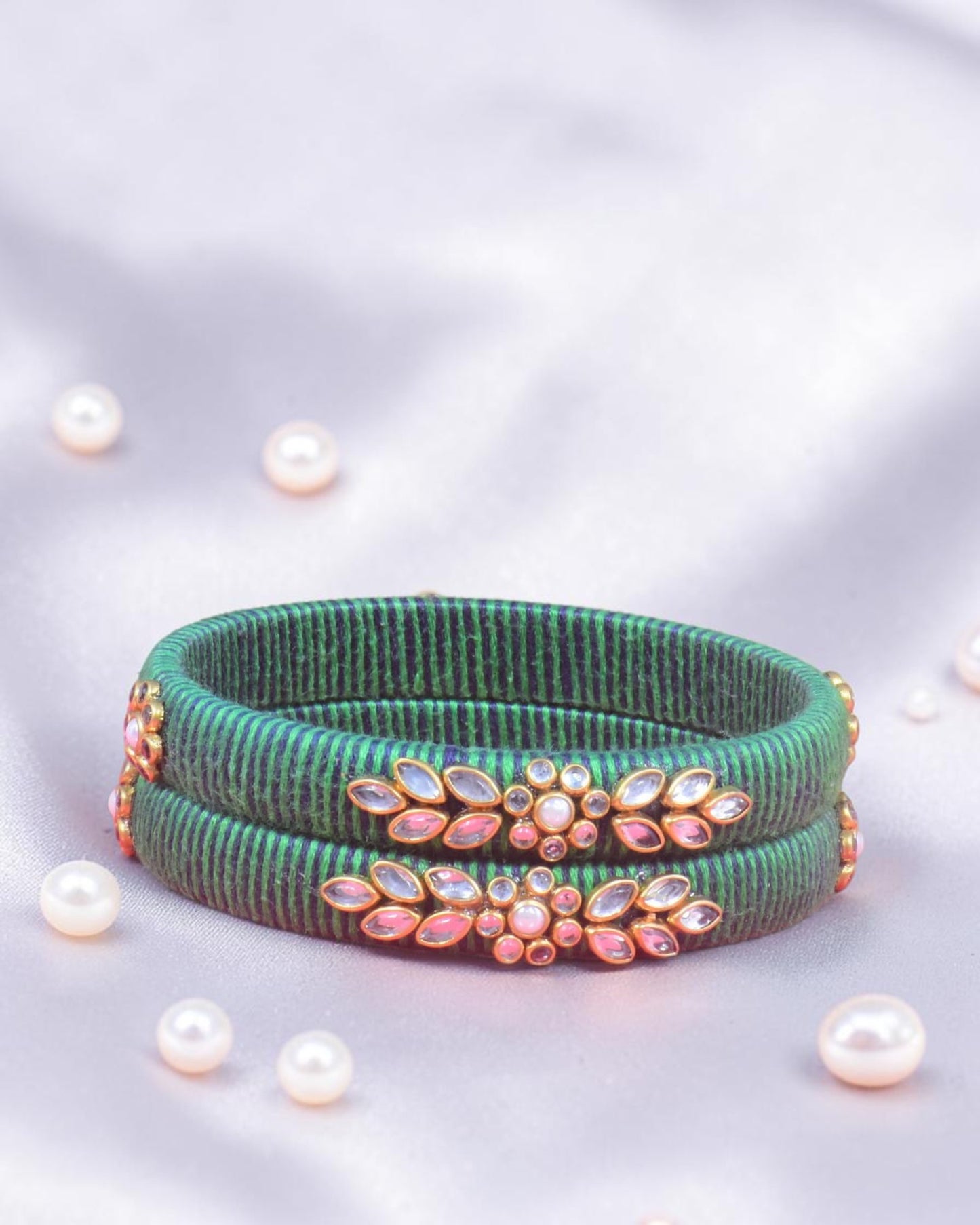 Gulnaar Kundan Bangles