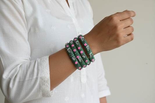 Hari Gul Thread Bangles