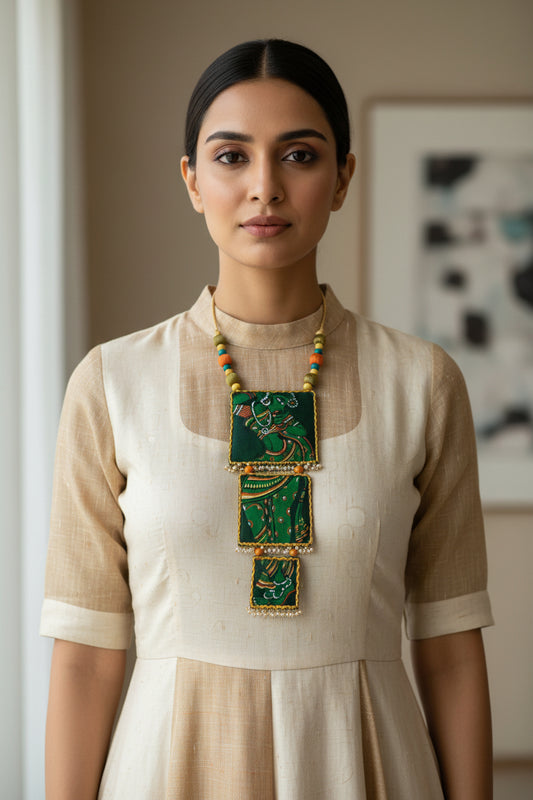 Priyatama Hand-painted Necklace
