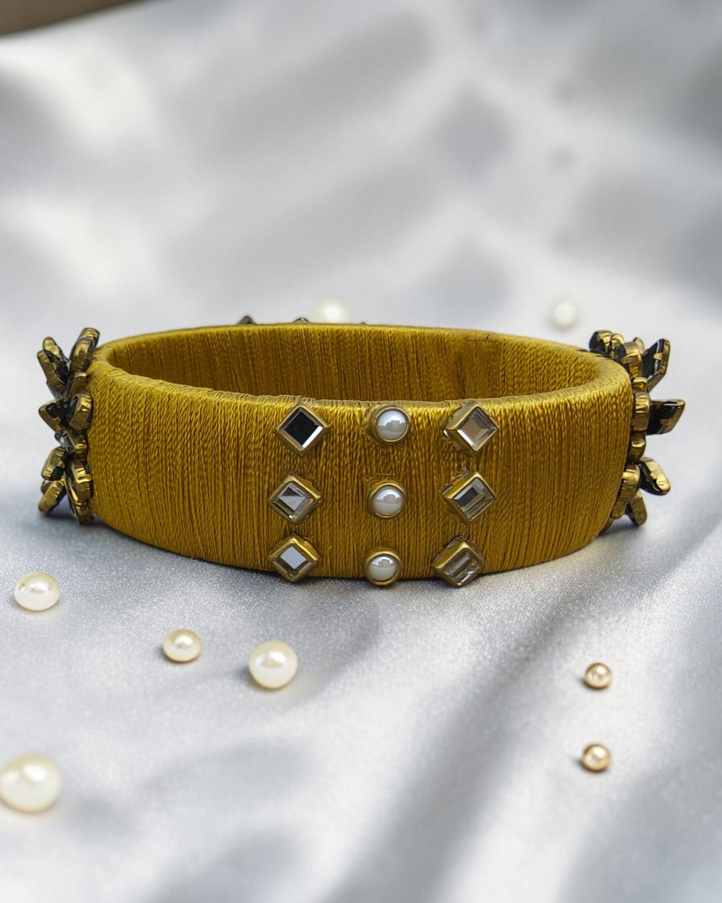 Sunehri Surya Bangle