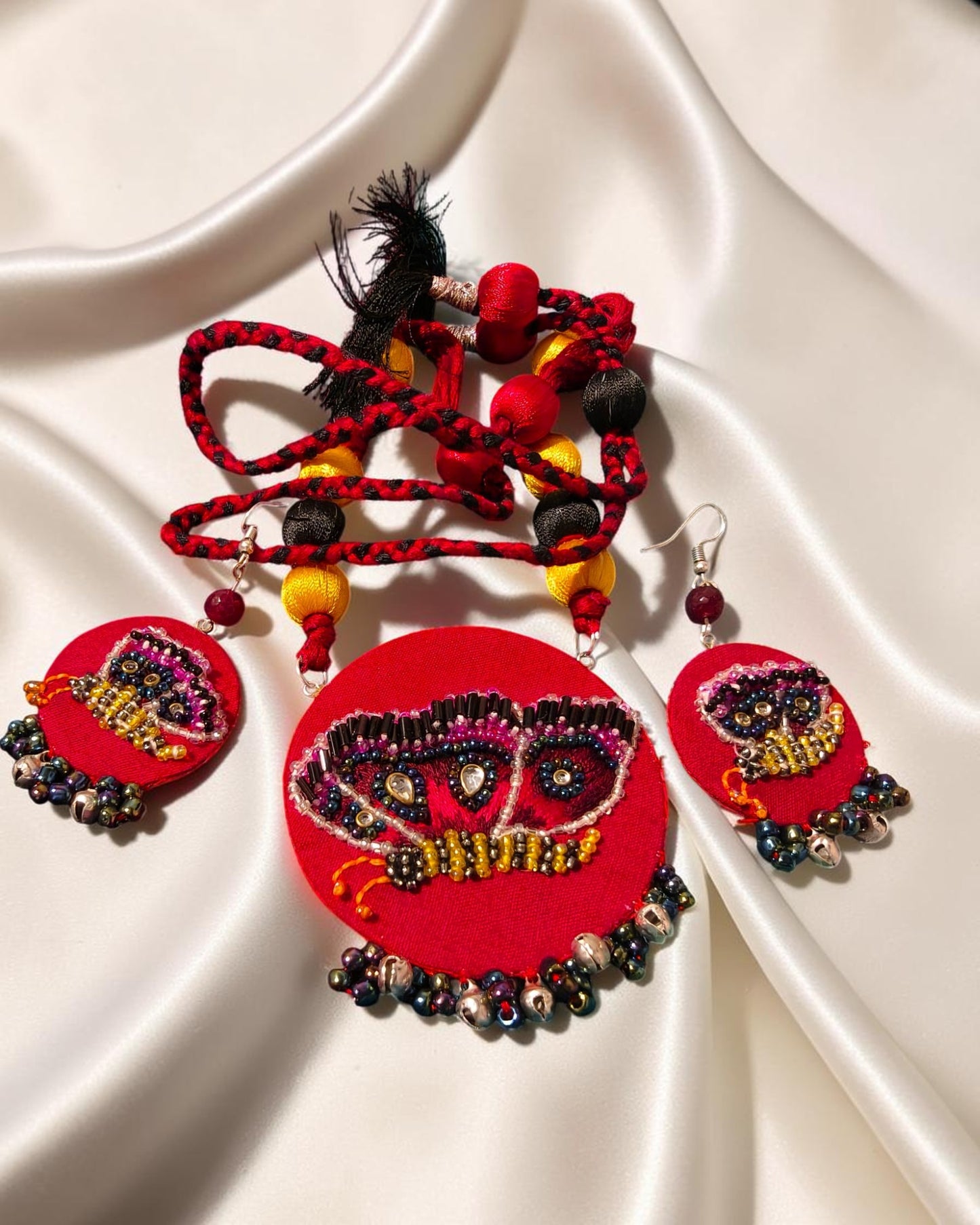Rang Udaan Necklace Set