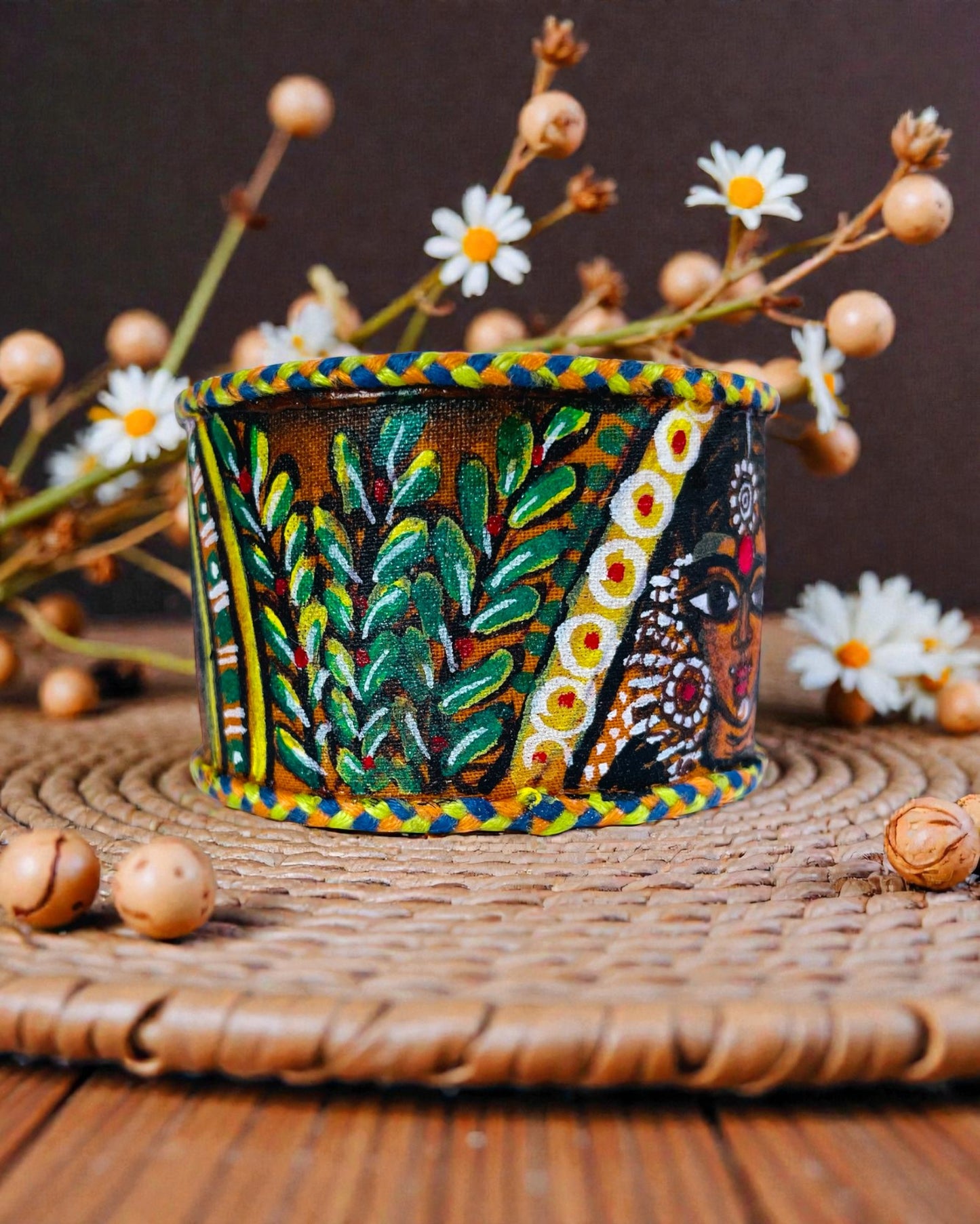 Shringaar Naari Hand-painted Bangle