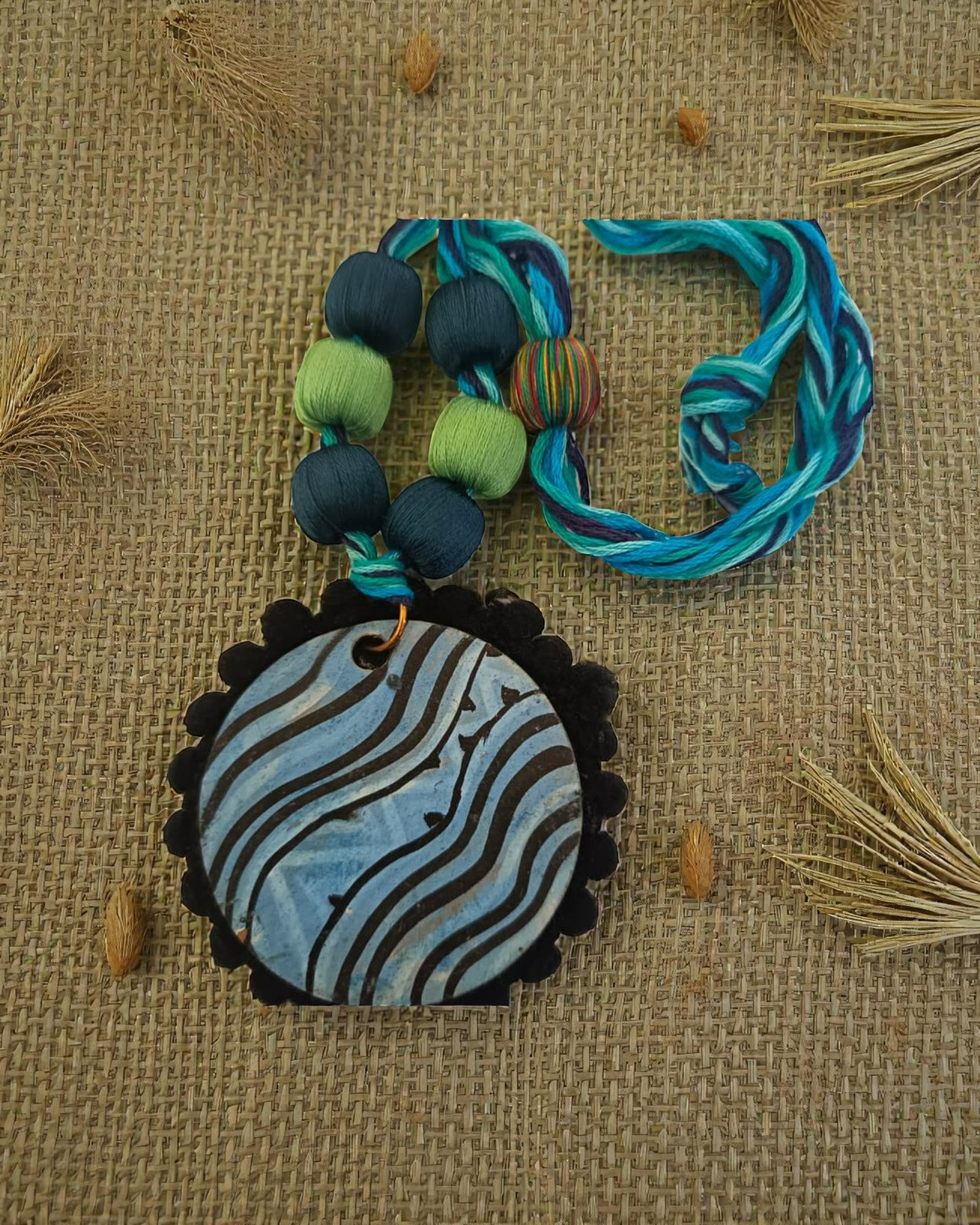 Dheu Hand-painted Necklace