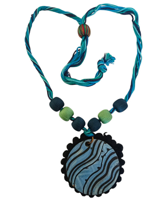 Dheu Hand-painted Necklace