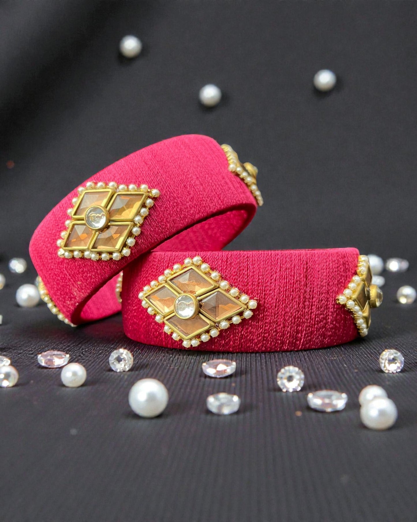 Gulnaar Kundan Pearl Bangles